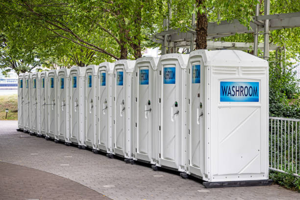 Best Porta potty delivery and setup  in Inverness Highlands North, FL